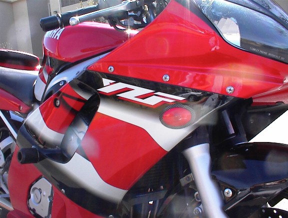 Front Right Side (Close)